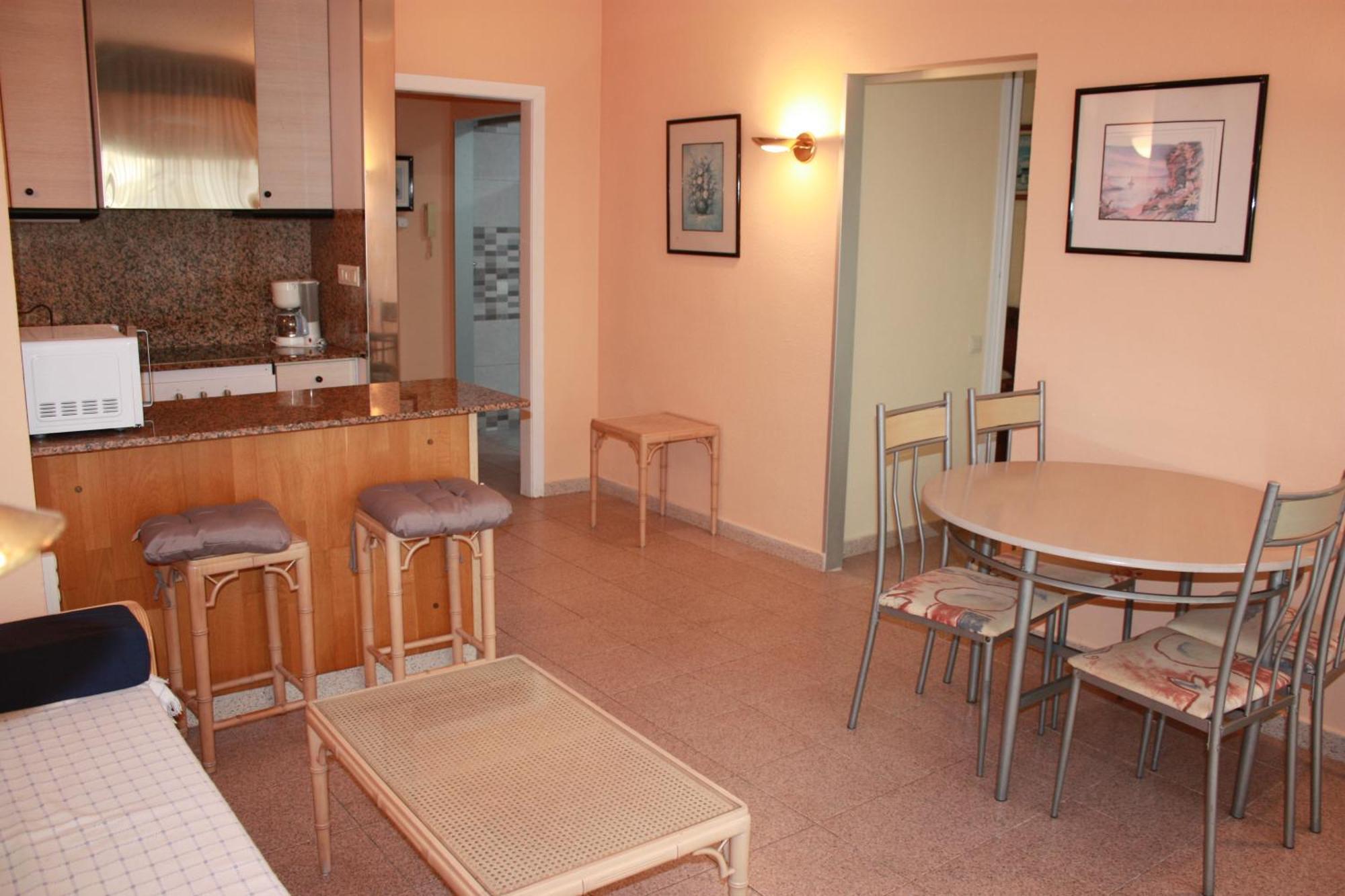 Apartamentos Aventura Salou Chambre photo